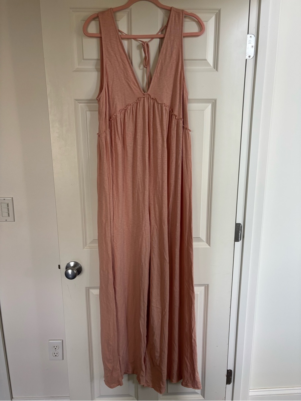 American Eagle Outfitters Peachy Pink Sleeveless V-Neck Jumpsuit